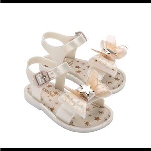 New in box Mini Melissa mar star sandal white metallic size 5